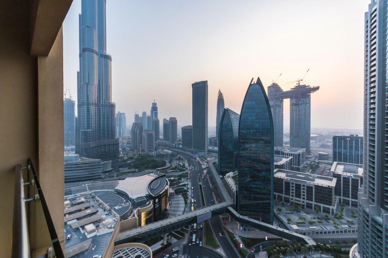 Westminster Dubai Mall מראה חיצוני תמונה View of the complex