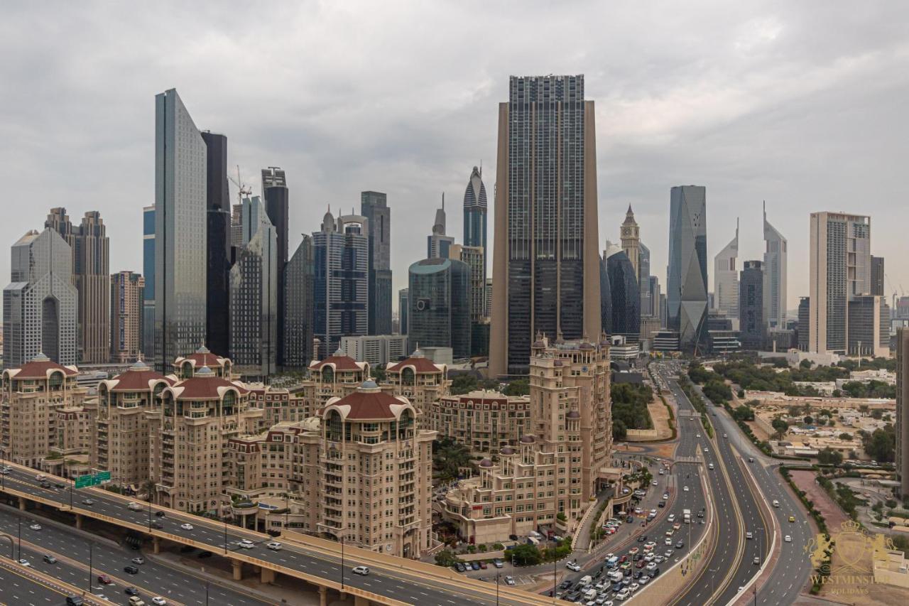 Westminster Dubai Mall מראה חיצוני תמונה Abu Dhabi skyline