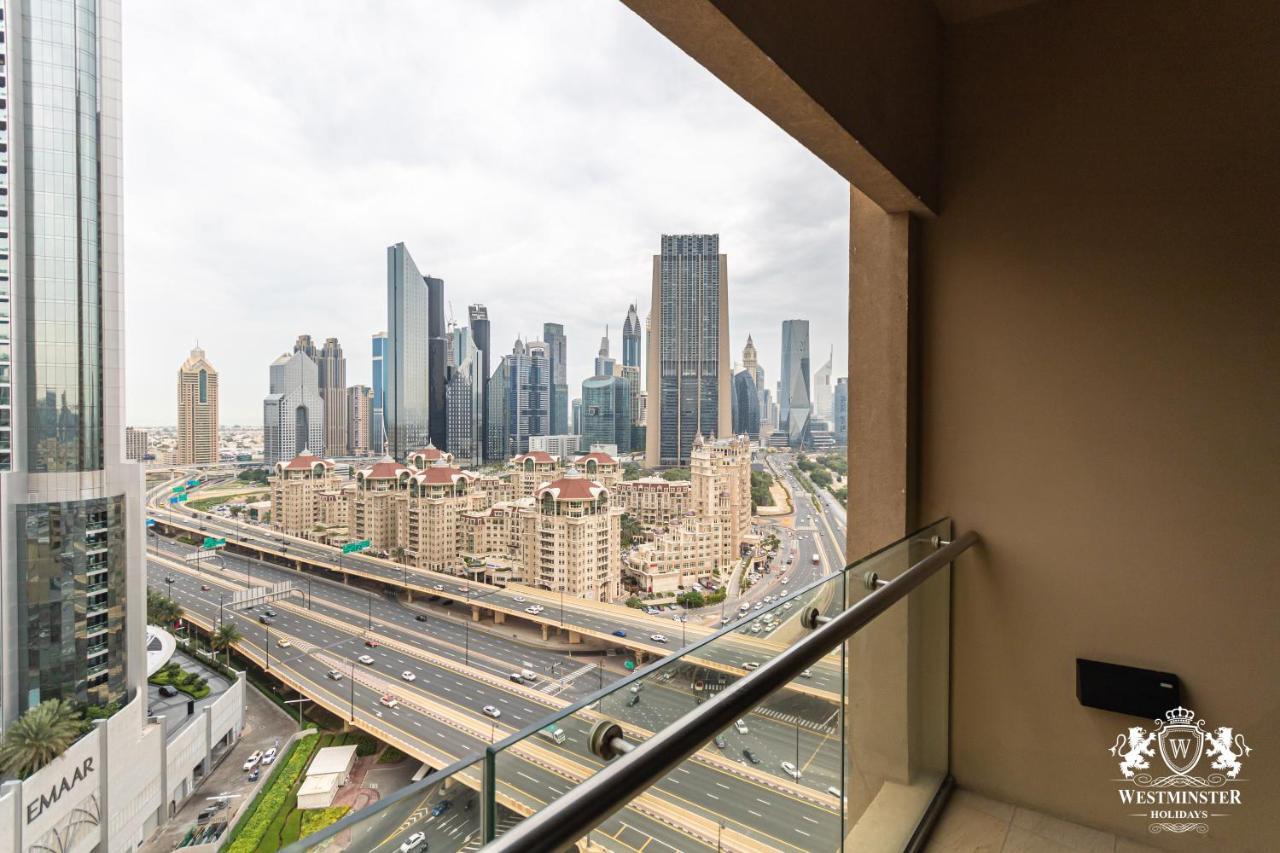 Westminster Dubai Mall מראה חיצוני תמונה View from the balcony of a typical apartment